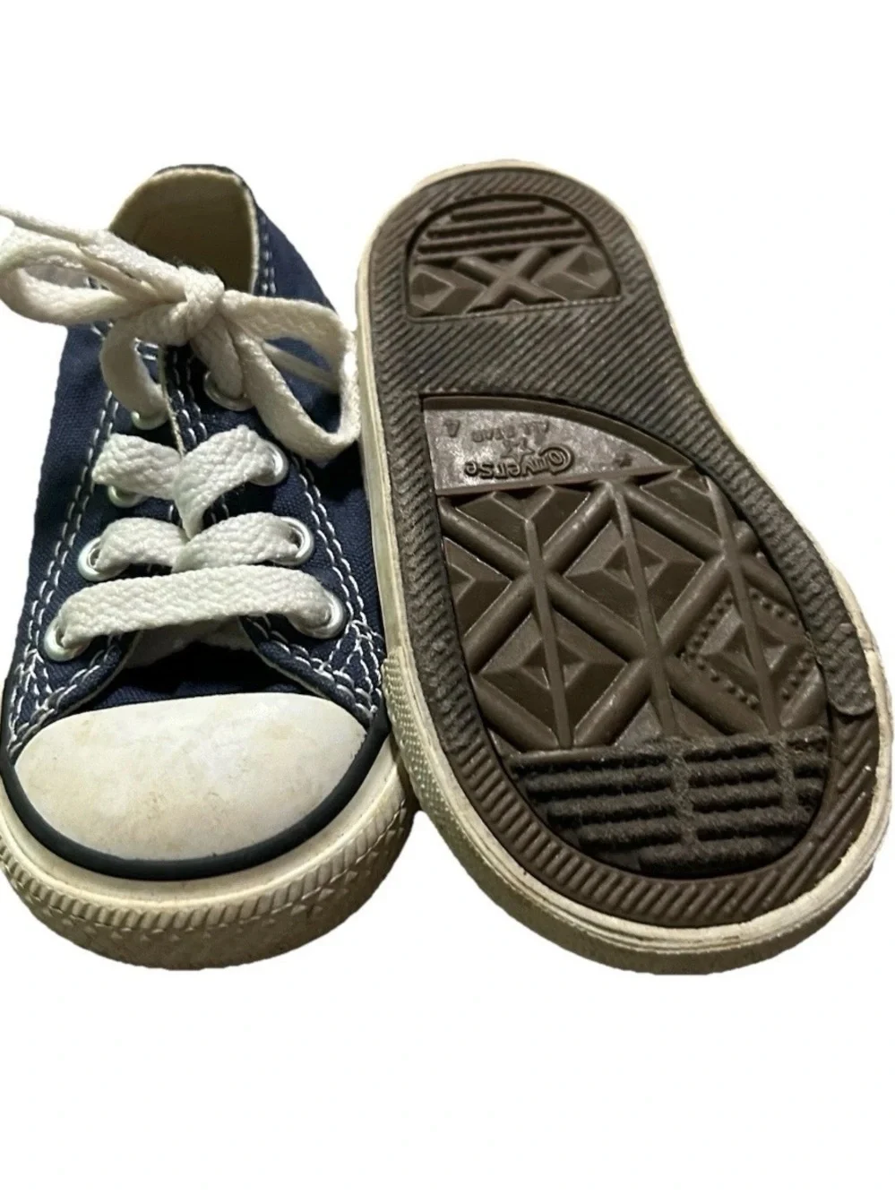 Toddler Converse Navy Blue Low Top Sneakers Size 4